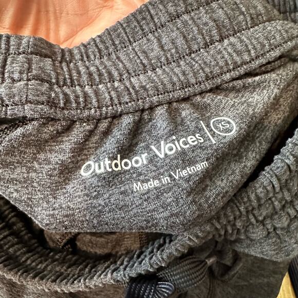 Outdoor Voices Women's CloudKnit Sweatpant All Day Jogger Charcoal XS - Picture 3 of 10